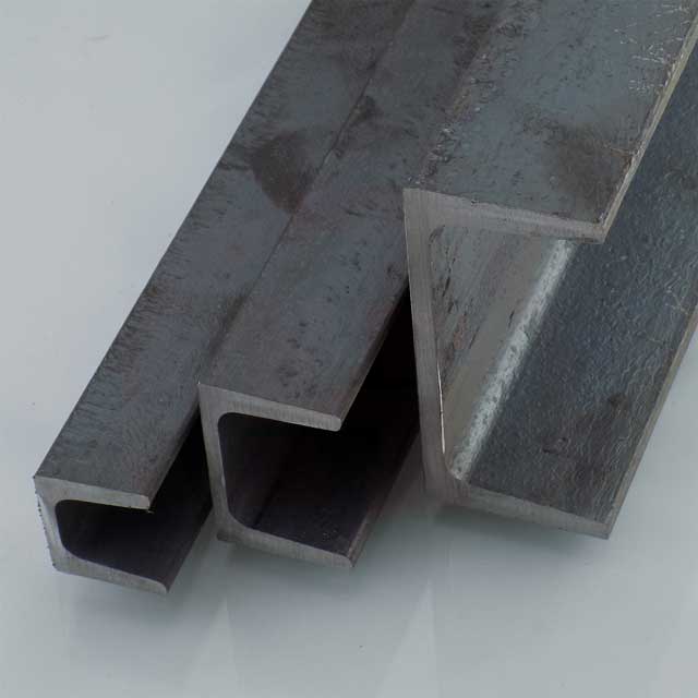 U-Profil Stahl schwarz Länge 1250mm 36x36x3mm scharfkantig